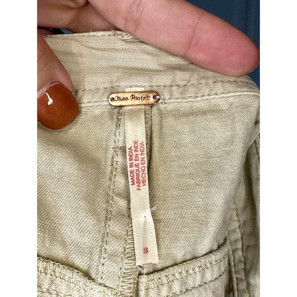 Free People NWT Pleated Khaki Short sz8 - Picture 7 of 7